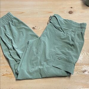All in Motion Green Jogger Pants
